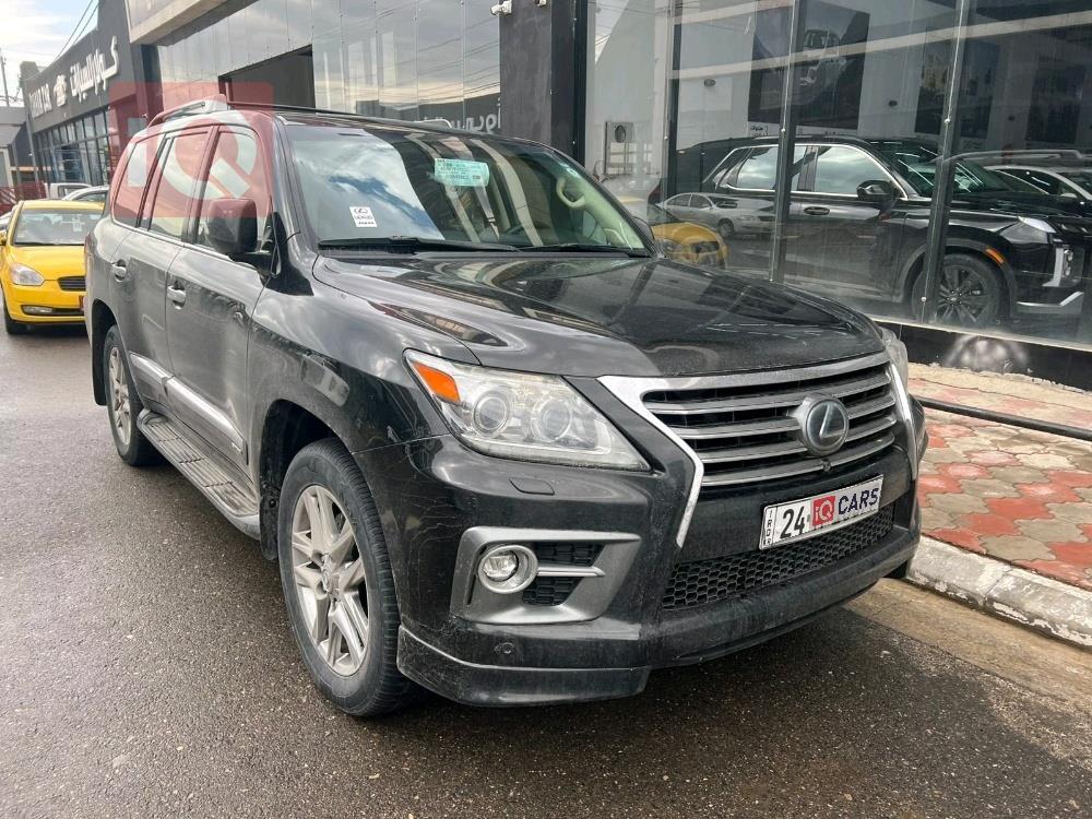 Lexus LX